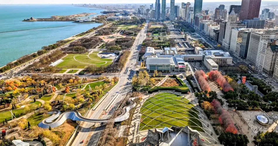 48 Hours in Chicago: Best Things to Do, Eat & Explore 